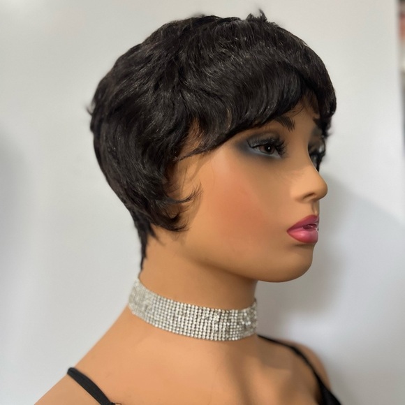 Pixie 100% Human hair Short Wig in Black color - Picture 3 of 7